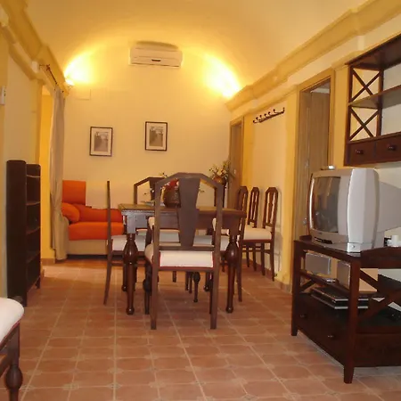 De Heredero Burguillos Del Cerro